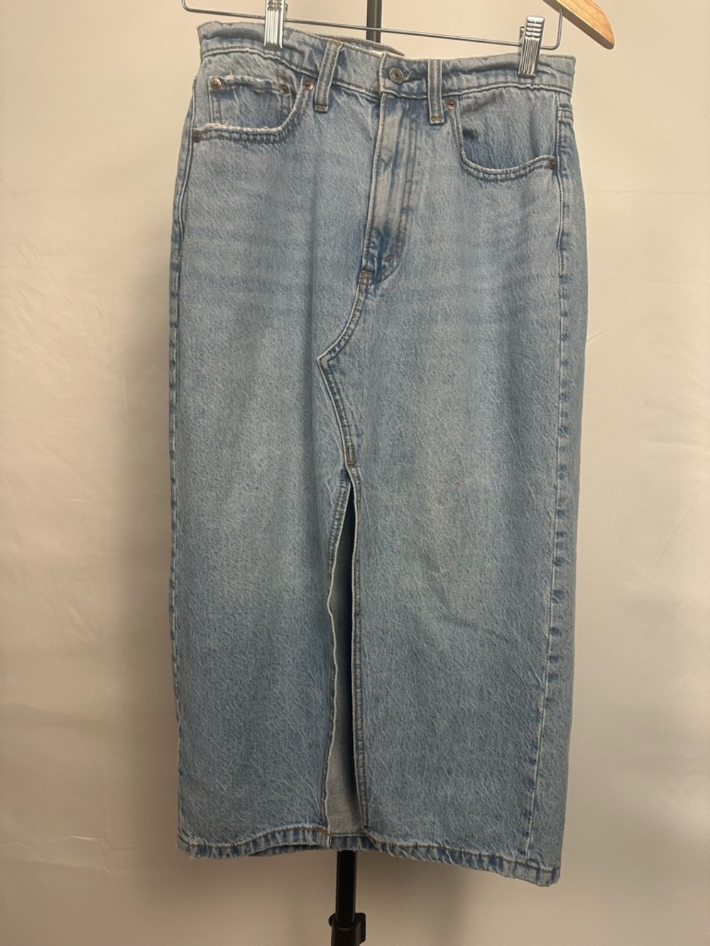 Abercrombie & Fitch Light Blue High-Rise Denim Waistband - Picture 2 of 7